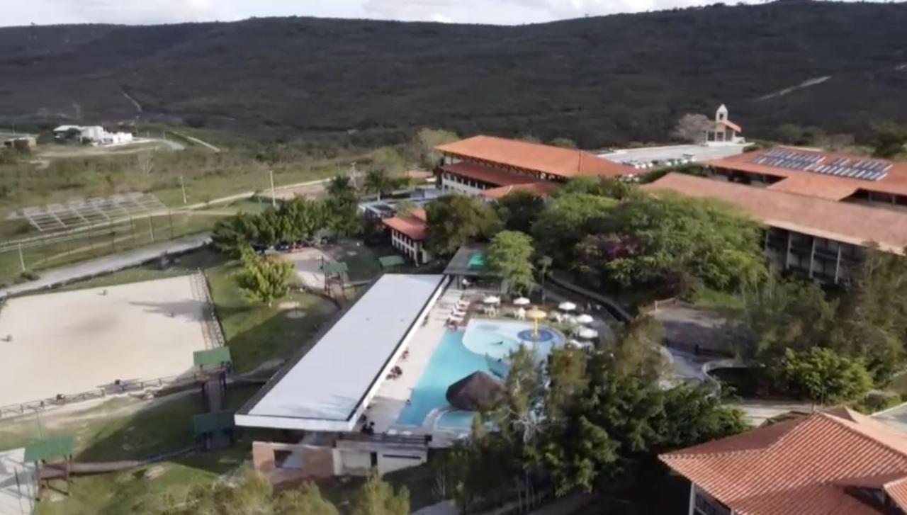 Flat Grande Em Hotel Fazenda Monte Castelo - Gravata - Saire Экстерьер фото
